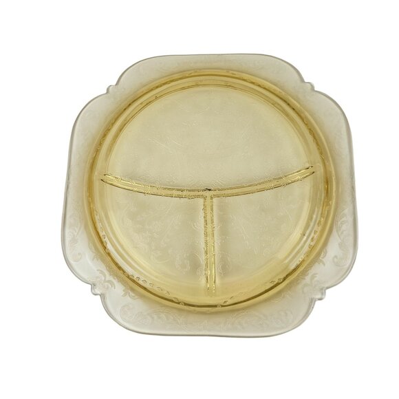 Vintage Federal Glass Amber Madrid Pattern Depression Divided Plates Set Of 2 - Picture 7 of 7